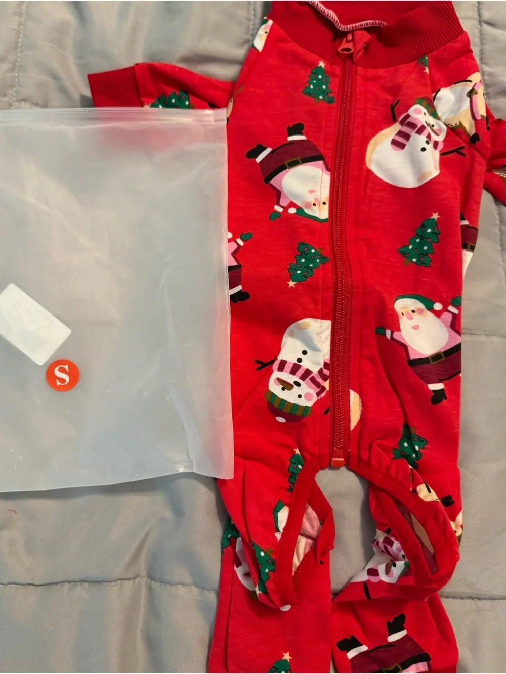 Red Holiday Snowman Pet’s One-Piece Zipper Pajamas/Recovery suit.